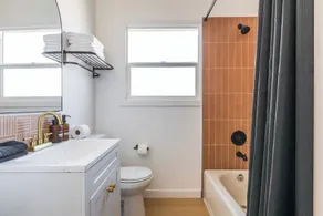 Come live the sunny & relaxing SoCal life in our brand-new sunny beach getaway - Image 4