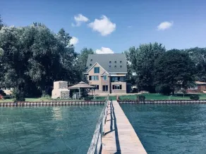 Saint Clair River  Two Bedroom apt private entrance New Construction - Image 4