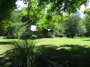 Gorgeous cabin stay near I-77, views, antiques, Wi-fi, wonderful experience for 2! - Image 4