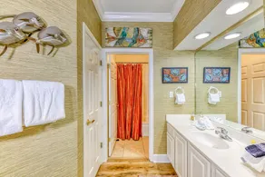 Beachfront condo with Gulf front shared pool private balcony and grilling area - Image 3