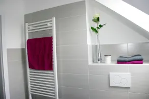 Tastefully decorated - Husum / North Sea - 200m from the sea - 2-6 people - Image 3