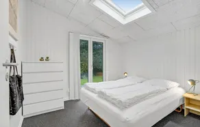 Four-Bedroom Holiday Home In Spottrup - Image 4