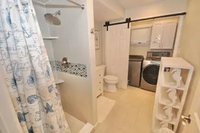 Sunswept Bayside home in North Cape May - Image 4