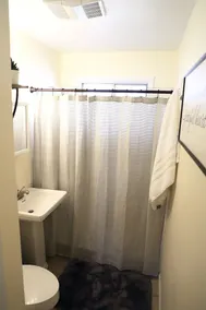 Great property near Ft Bliss - Image 4