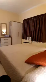 Excellent Villa Apt accommodation in a superb location with Pool, AC/ WI Fi. - Image 4