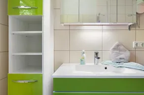 Appartamento 'Fewo Birkenallee - Apfel' con terrazza privata, giardino privato e Wi-Fi - Image 4