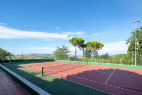 Exklusive Villa in den Marken: Pool, Tennis & Garten-Idylle | Hunde erlaubt - Image 2
