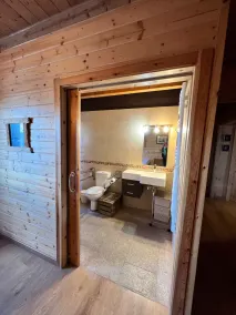 Chalet ved siden skisportssted. - Image 3