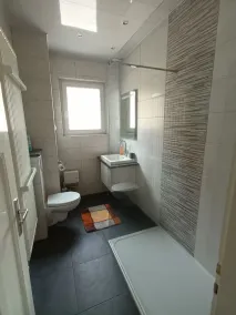 Logis 18 Rose - Image 3
