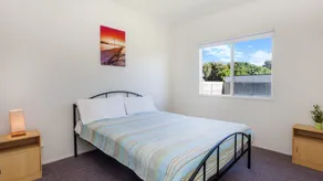 A 4 bedroom home in South Beach - Image 4