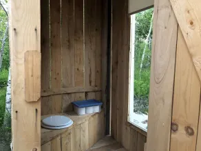 Poplar Cabin at Mariposa Farm - Image 2