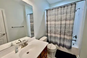 Bayside * 4BR Luxury Twinhouse - Image 4