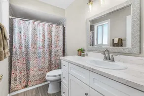 Island Vibe! 3/2 Salt Water Heated Pool with Bonus Room, Waterfront! - Image 3