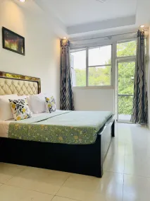 BluO Modern Studio - Defence Colony Market - Image 3