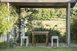 Camphill Cottage - rustic charm and comfort - Image 4