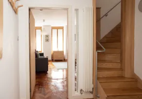 A beautiful property steeped in history on Edinburgh's Royal Mile. Sleeps 5. - Image 2