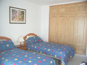 Detached Villa sleeps six with air con, wi-fi, private pool and wonderful views - Image 5