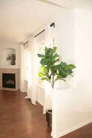  Charming Meridian House~ Amazing Location! - Image 2