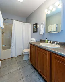 Chickadee Bay House- Oceanfront! - Image 3