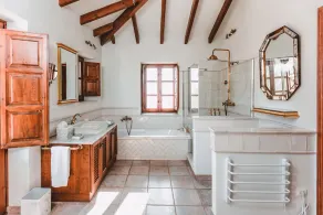 The most romantic hacienda in Andalucia - Image 2