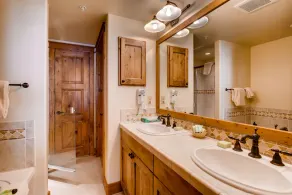 3 Br- Sleeps 8 with Jetted Tub - No CF - Image 5