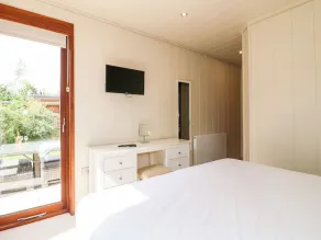 CLIPSHAM, pet friendly, with open fire in Exton, Rutland - Image 5