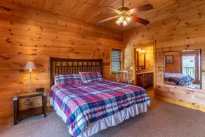 Family Lodge with Sunset Views - Image 5