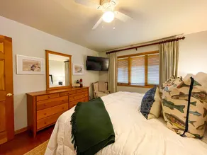 Heras Hideaway - Lake Glenville Views - Image 4