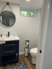 5 Star Accomodations - Less than a mile to Monument Beach - Image 3