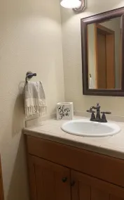 Close to Deerfield Lake,Hiking,UTV,Gameroom,Hot tub,Mini Donkeys,Goats,Chickens - Image 3