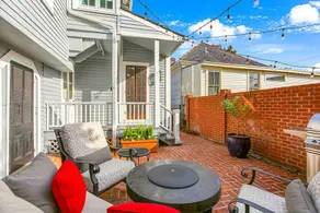 Uptown Carriage House 900 ft to Magazine & 3 Blocks to Mardi Gras Parade Route - Image 4