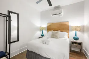 The Heart of Historic King St | Cooper Suite - Image 3