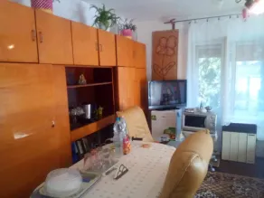 Hungarian old village guest house - Image 4