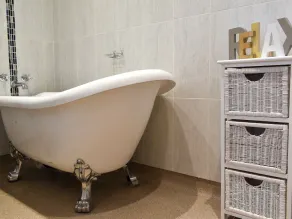 Lower Drayton Farm B&B - Image 3