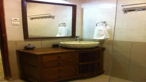 4 Bedrooms Kuta Villa Includes Breakfast - Image 2