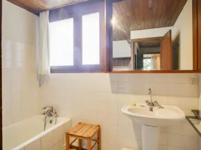 Unique 3BR Home for 7 with Fireplace, Terraces, and WiFi in Peaceful Biscarrosse Location - Image 2