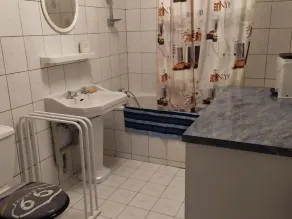 Charming Village Cottage with Historical Sites Nearby, Wi-Fi, and Baby Equipment Provided - Image 2
