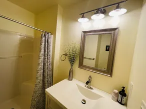 Renovated & Spacious Retreat on East Rt 1 – Pool, Bike Trails, Rehoboth Parking! - Image 5