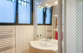 Private Home At The Beach - Image 3