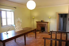 panoramic apartment, full of atmosphere, a few steps from the Ruspoli castle. - Image 2