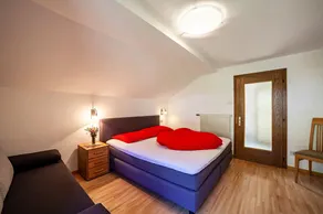 Apartamento \"Rieglhof Kükennest\" con vistas a la montaña, jardín y Wi-Fi - Image 5