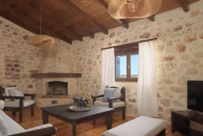 Nestor Villa, with Heated Pool & Absolute Privacy - Image 2