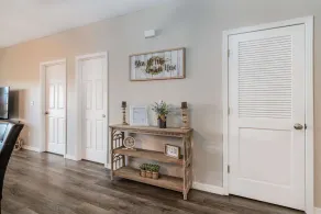 Lakefront and Lake View Condo on Indian Point - Image 2