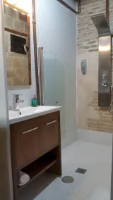 Toledo Flat  - Two Bedroom Apartment, Sleeps 6 - Image 3