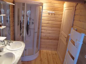 Chalet \"BeauBois\" i dejlige historiske Formiguères - vinter og sommer - (6 sovepladser) - Image 3