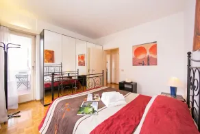 Kiki House for 4 with Balcony & Lift - Happy Rentals - Image 3