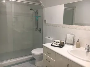 Easy stay Beachside Hove Executive spacious duplex home . Outside heated spa - Image 5
