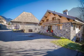 Lovely vacation chalet in the Portes du Soleil resort linked to Avoriaz - Image 5