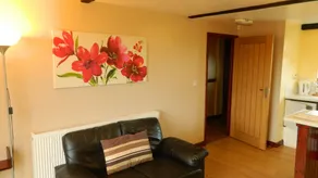 Anne - Bronte Apartments - Image 5