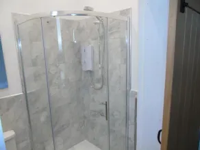 Snug - Tearlag Apartment - Image 4